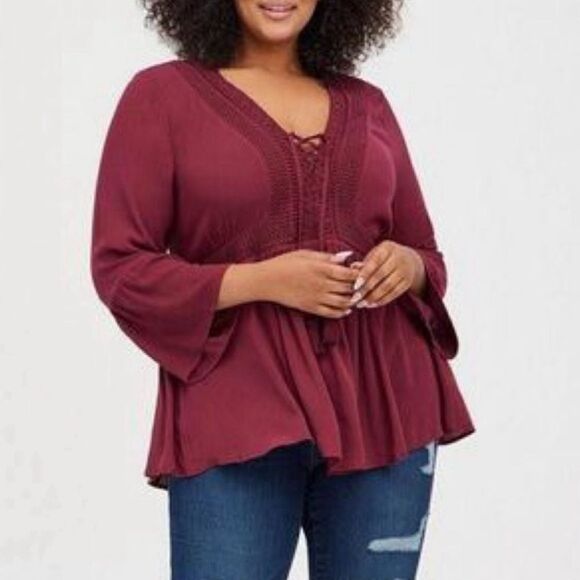 torrid Tops - ✨ Torrid Women’s Maroon Babydoll Lace Up Top 4X